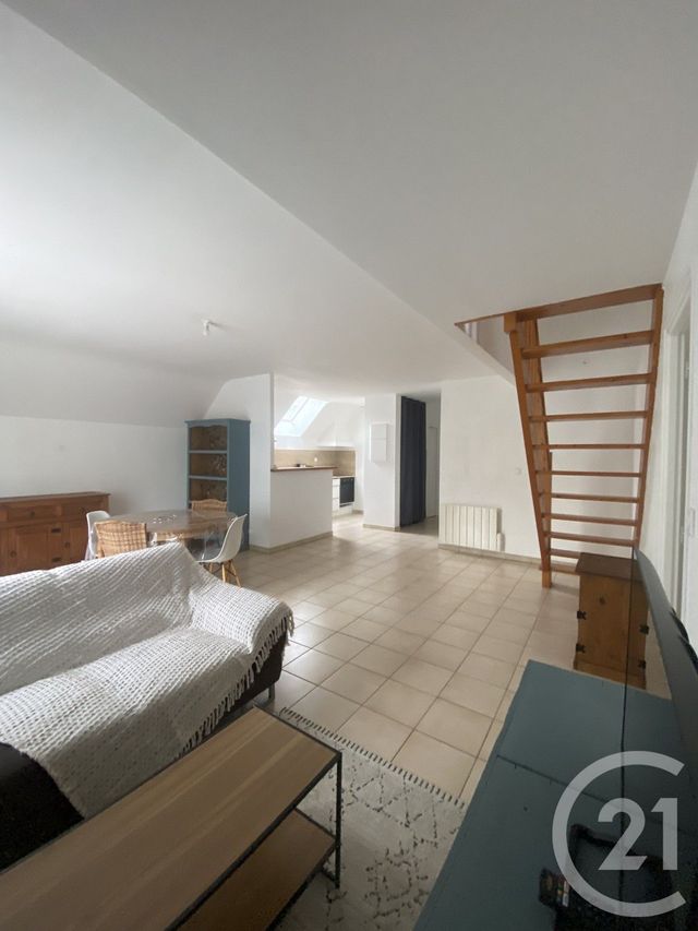 Appartement F3 à louer - 3 pièces - 70.19 m2 - AURAY - 56 - BRETAGNE - Century 21 Le Roch Immobilier