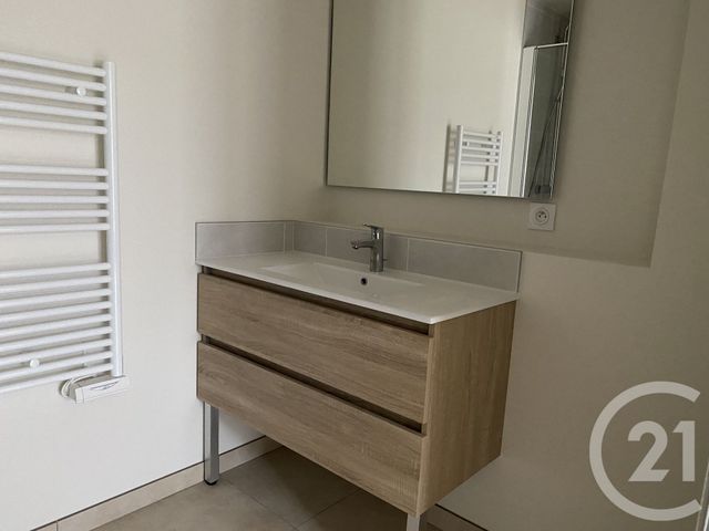 Appartement F2 à vendre - 2 pièces - 43.0 m2 - STE ANNE D AURAY - 56 - BRETAGNE - Century 21 Le Roch Immobilier