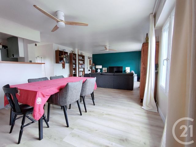 Appartement F6 à vendre - 6 pièces - 110.19 m2 - BRECH - 56 - BRETAGNE - Century 21 Le Roch Immobilier